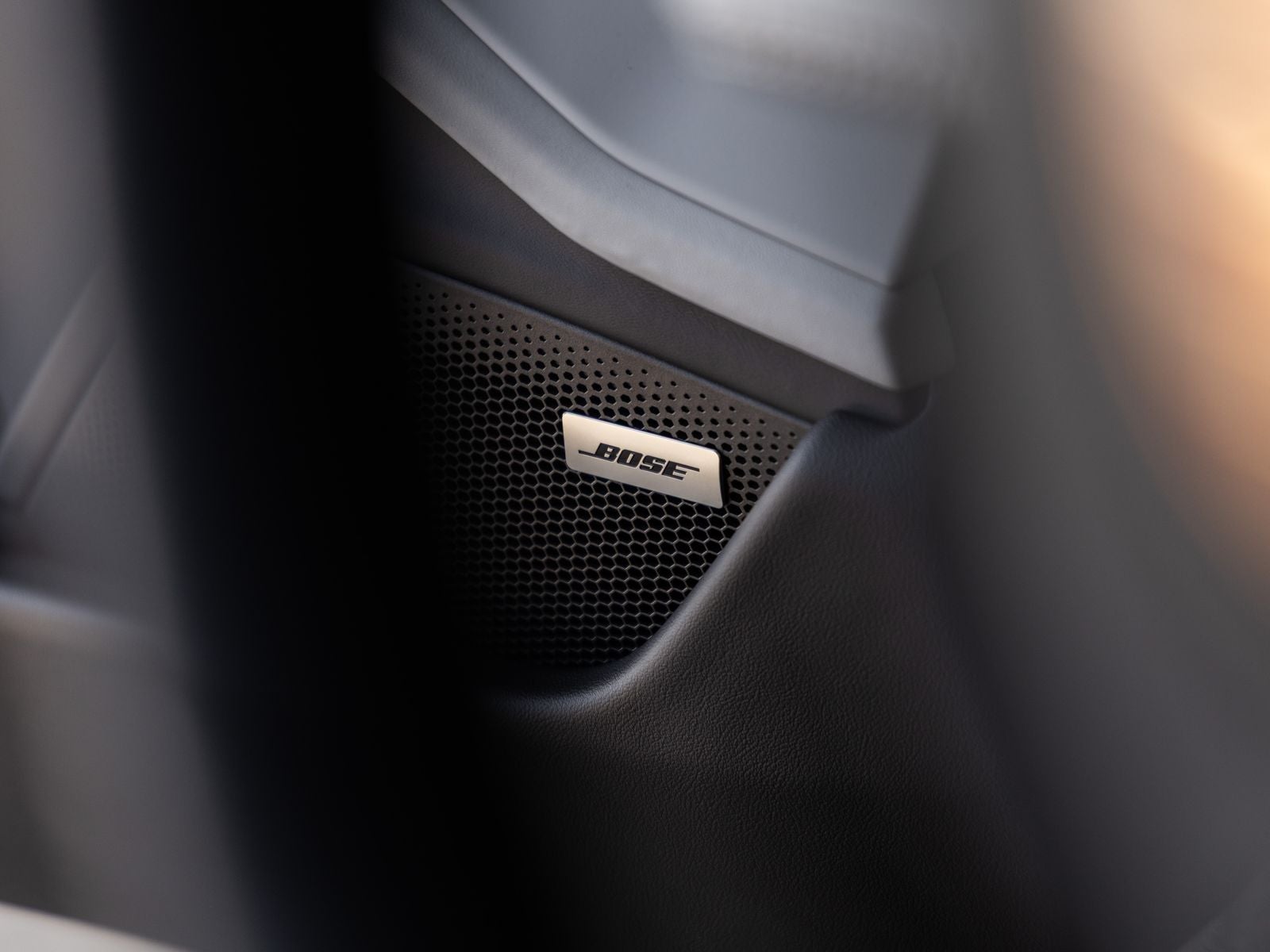 2026 Porsche Taycan 4 Black Edition