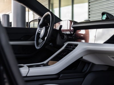2026 Porsche Taycan 4 Black Edition