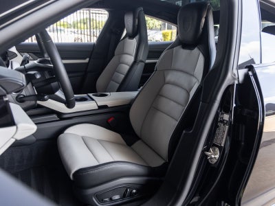 2026 Porsche Taycan 4 Black Edition