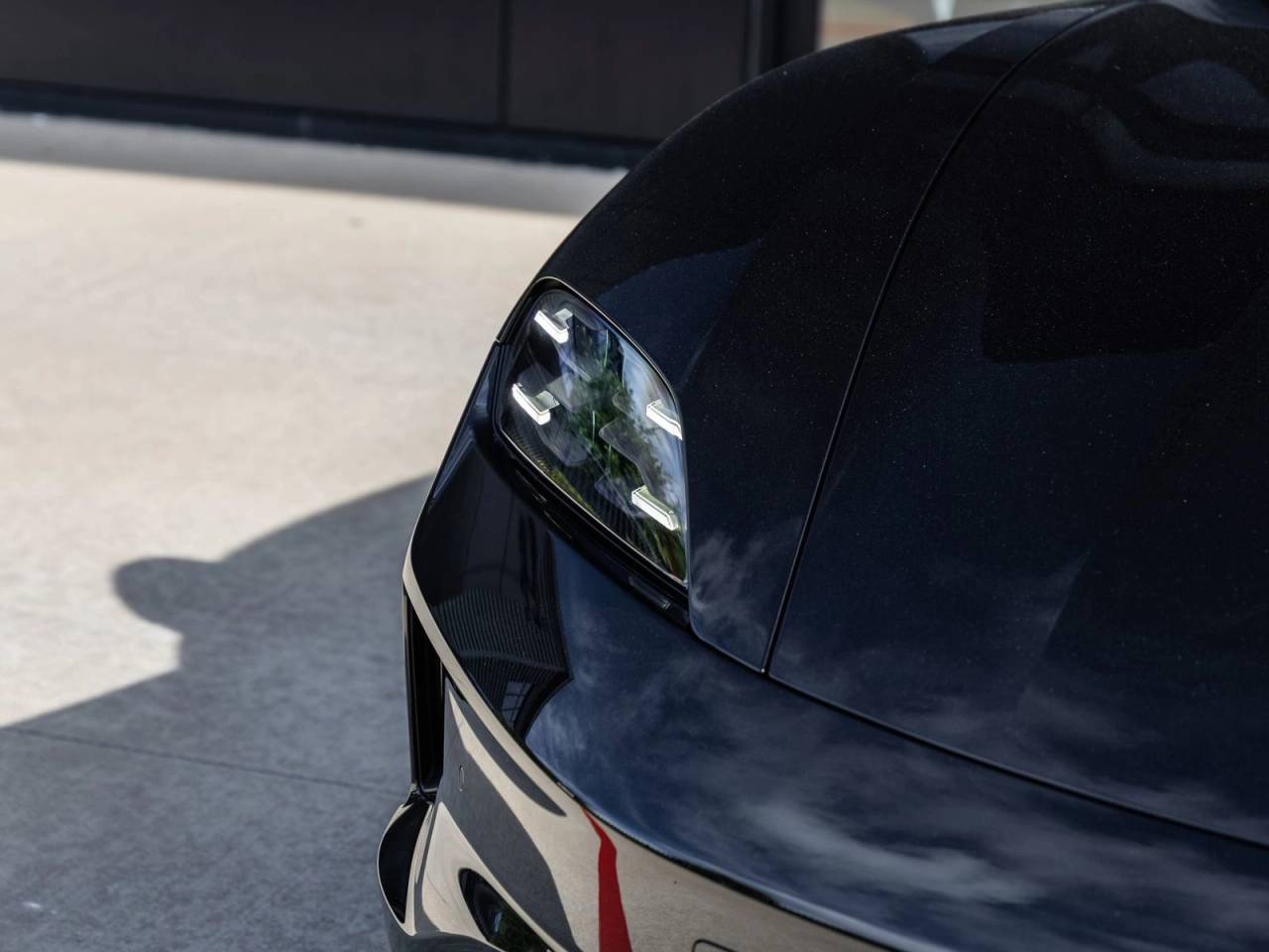 2026 Porsche Taycan Taycan 4 Black Edition