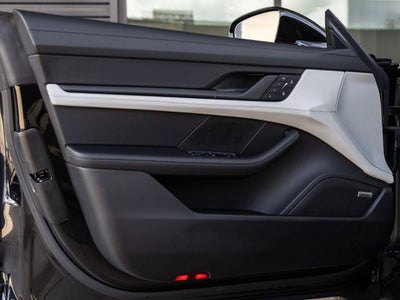 2026 Porsche Taycan Taycan 4 Black Edition