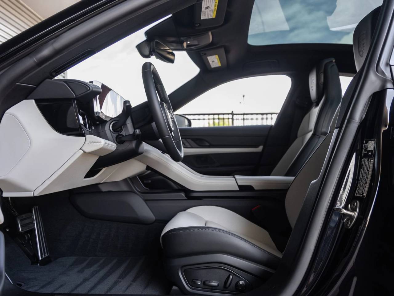2026 Porsche Taycan Taycan 4 Black Edition
