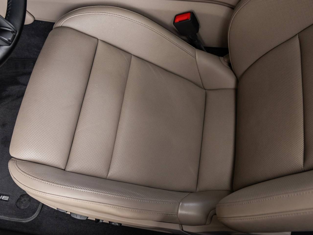 2023 Porsche Taycan Taycan (MY23)