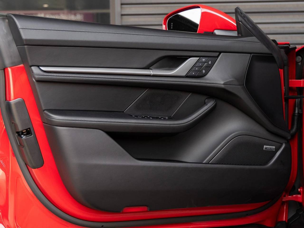 2025 Porsche Taycan Taycan 4