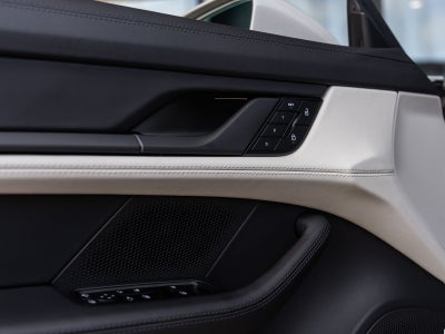 2026 Porsche Taycan Taycan 4
