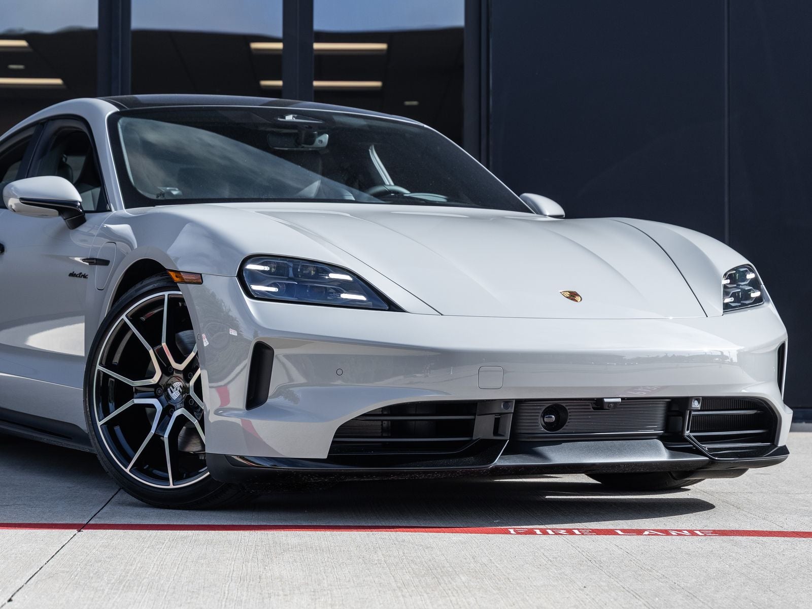 2026 Porsche Taycan Taycan 4