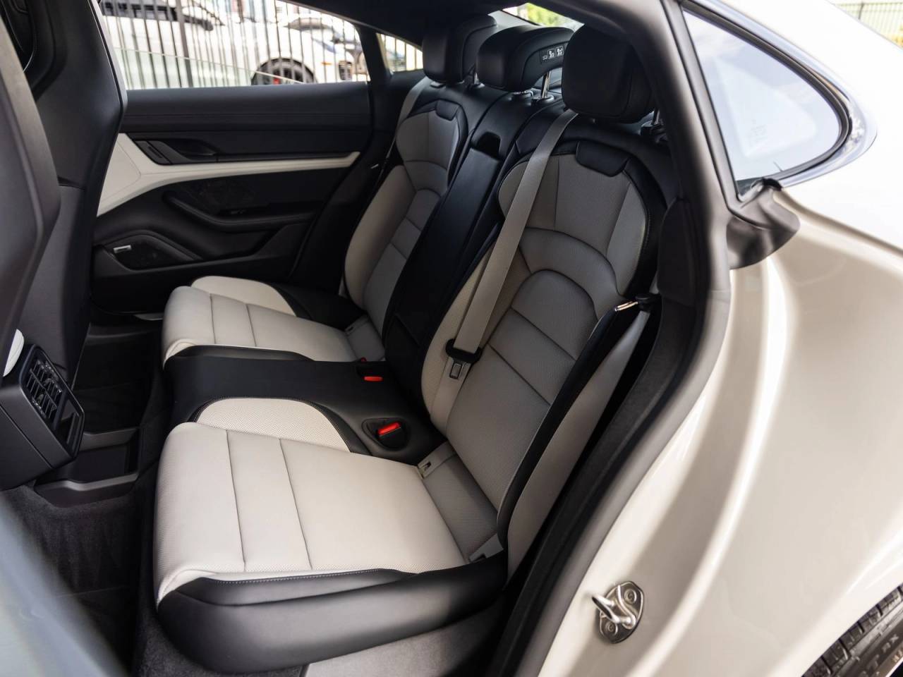 2026 Porsche Taycan Taycan 4