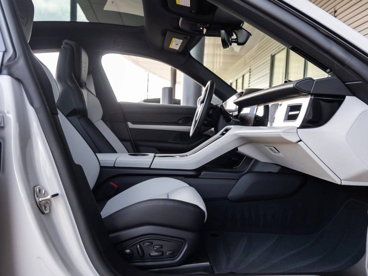 2026 Porsche Taycan Taycan 4