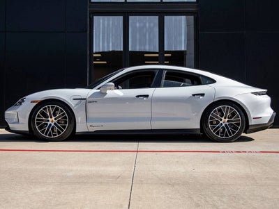 2026 Porsche Taycan 4