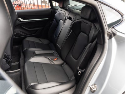 2026 Porsche Taycan 4 Black Edition