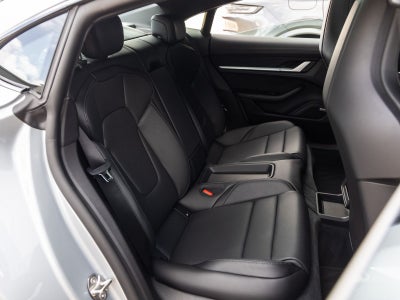 2026 Porsche Taycan 4 Black Edition
