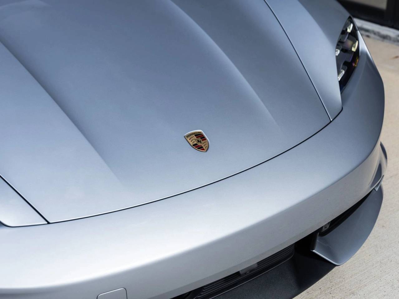 2026 Porsche Taycan 4 Black Edition