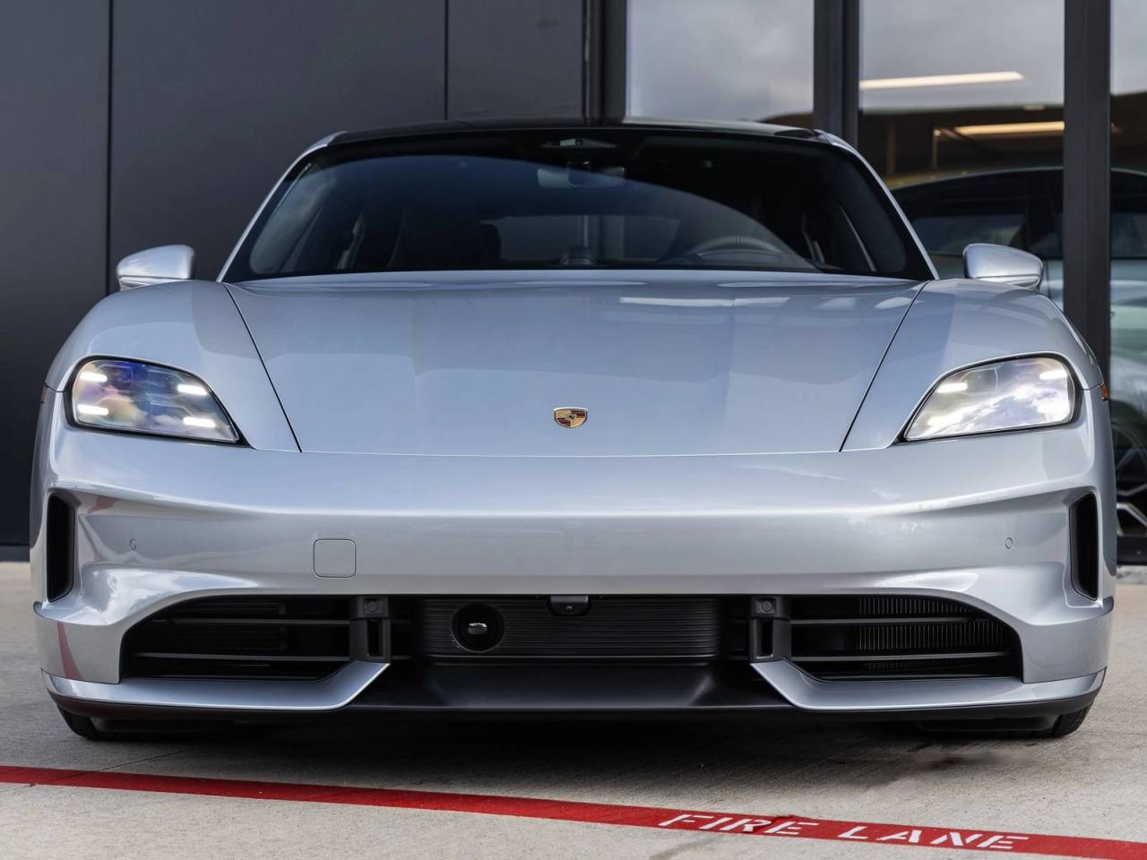2026 Porsche Taycan 4 Black Edition