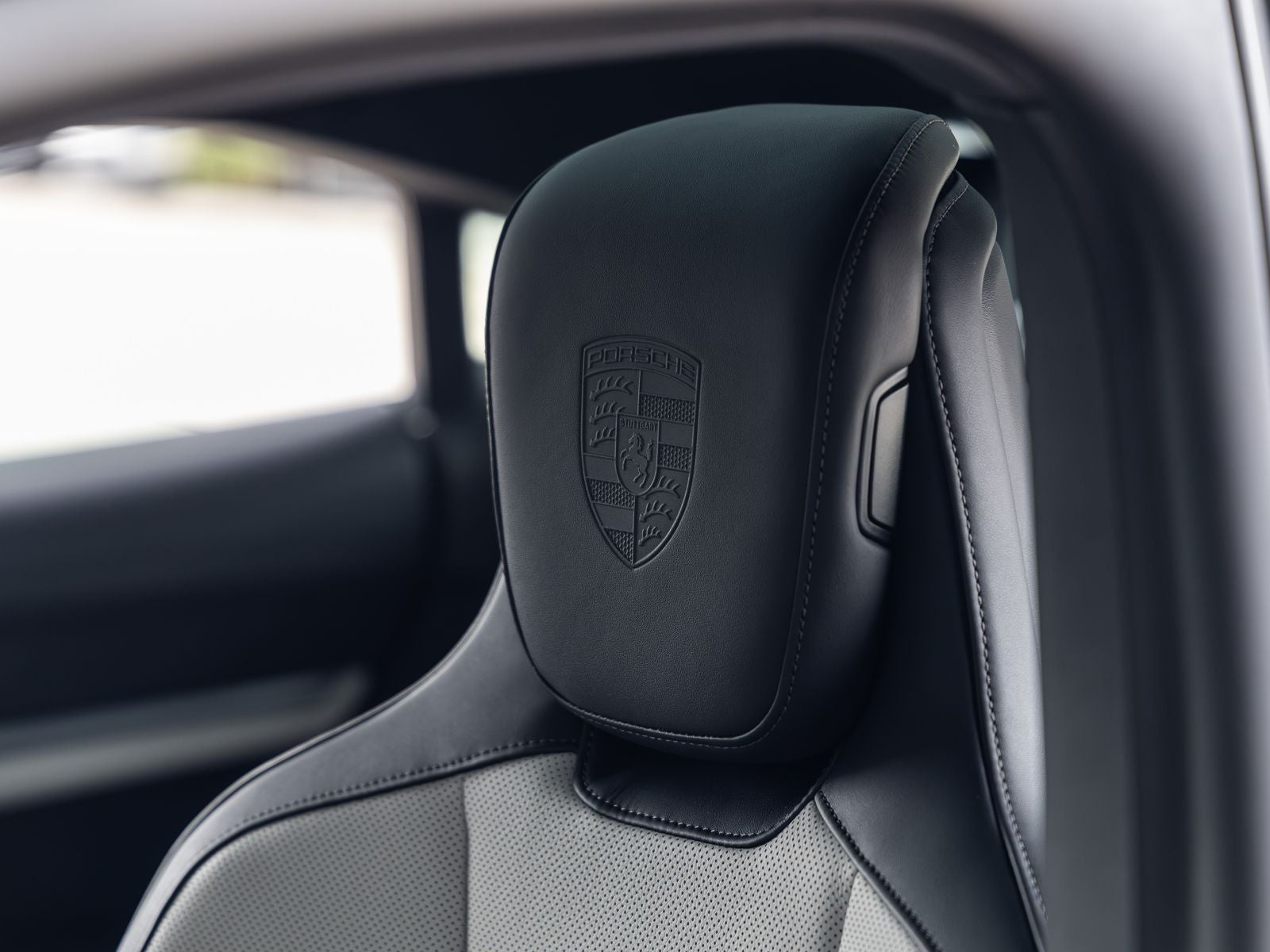 2026 Porsche Taycan Taycan 4