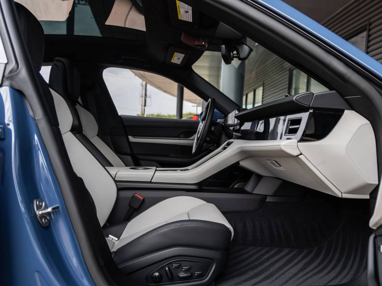 2026 Porsche Taycan Taycan 4