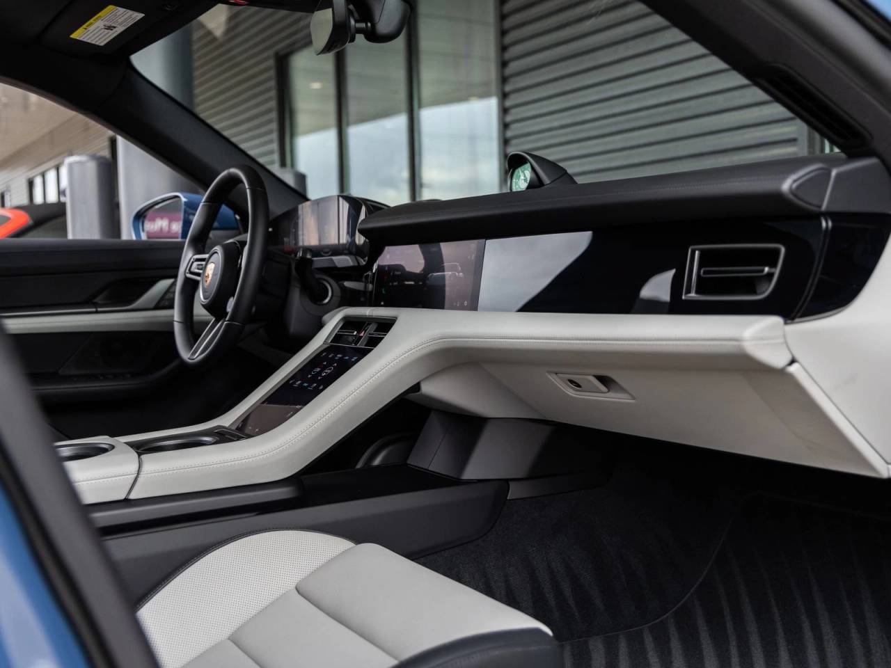 2026 Porsche Taycan Taycan 4