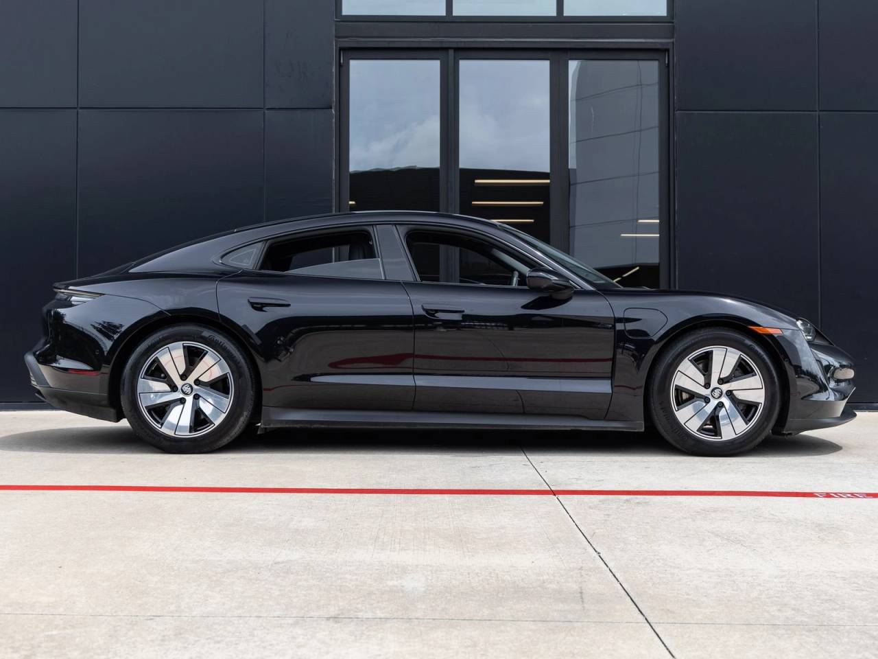 2023 Porsche Taycan Base