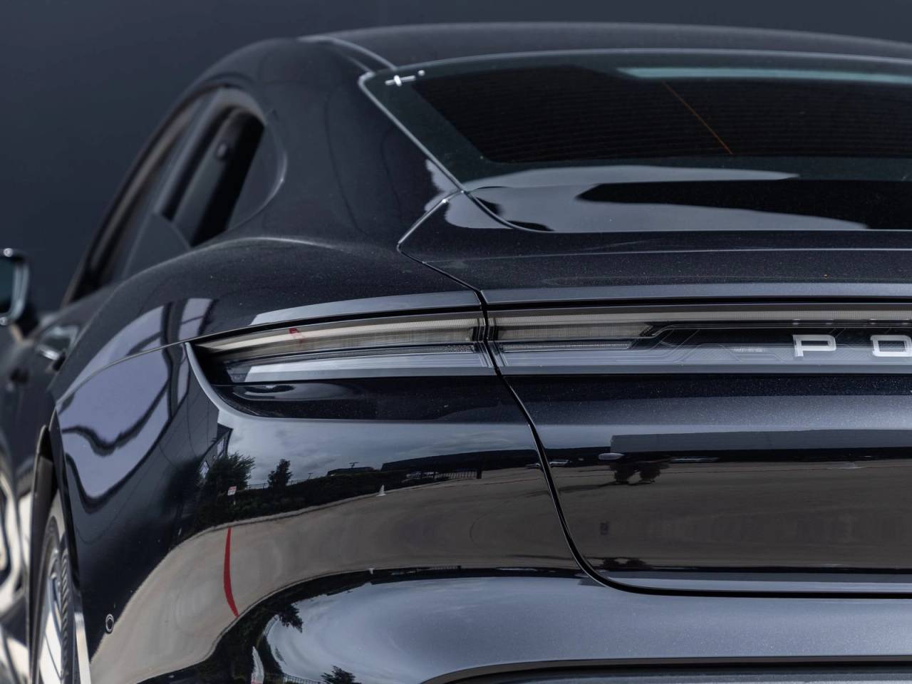 2023 Porsche Taycan Base