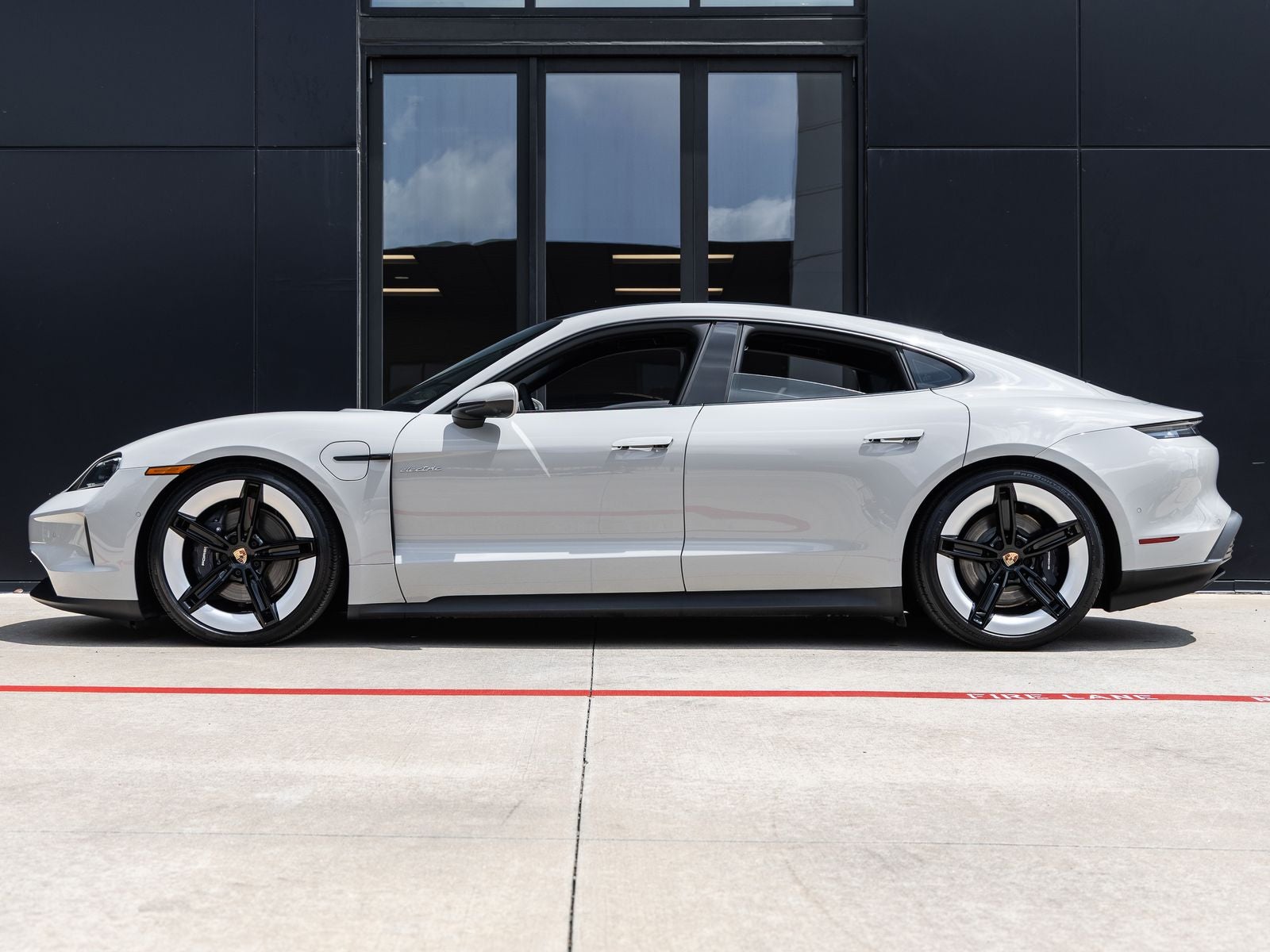 2026 Porsche Taycan Taycan 4