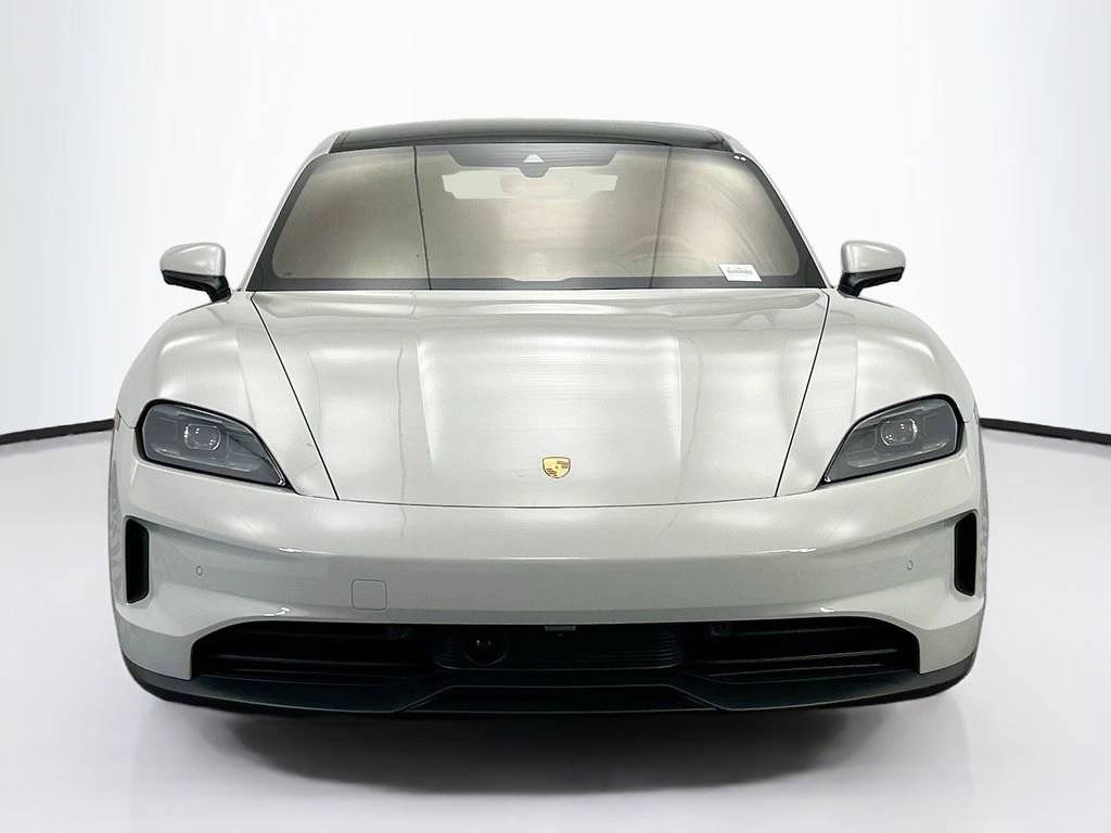 2026 Porsche Taycan 4