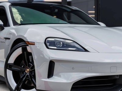 2026 Porsche Taycan 4