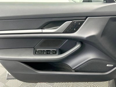 2026 Porsche Taycan 4