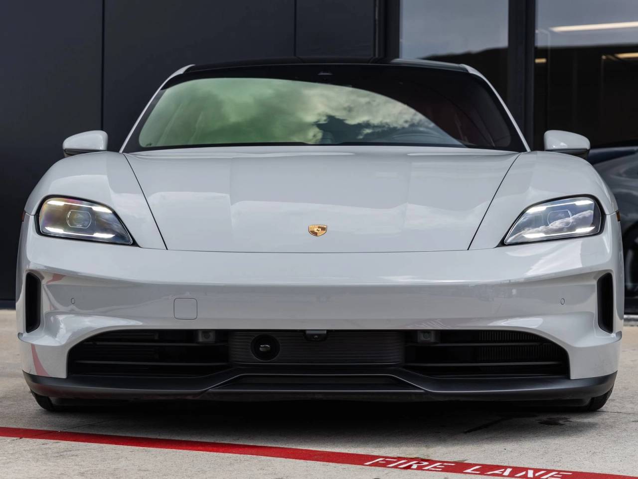 2026 Porsche Taycan 4