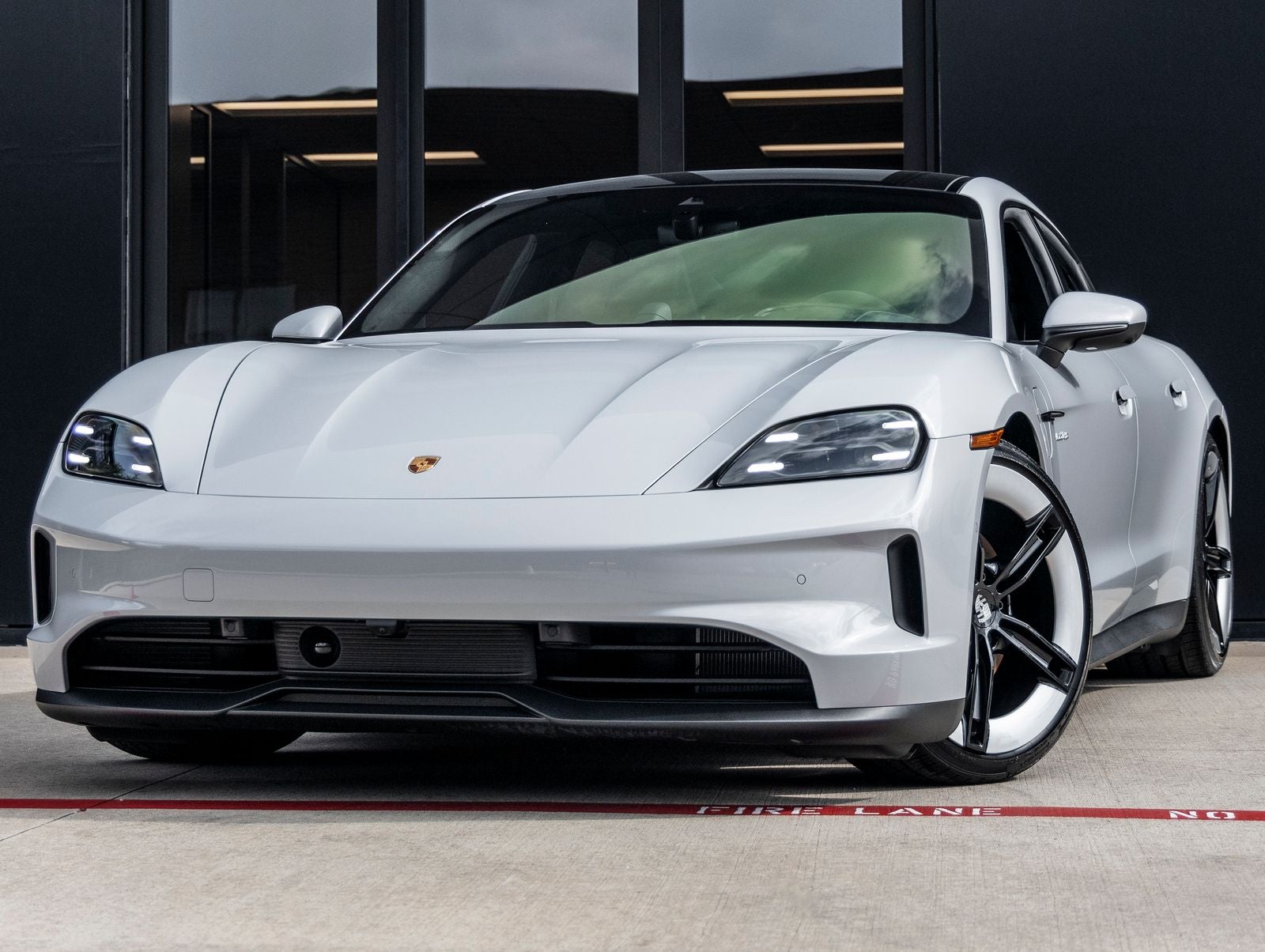 2026 Porsche Taycan 4
