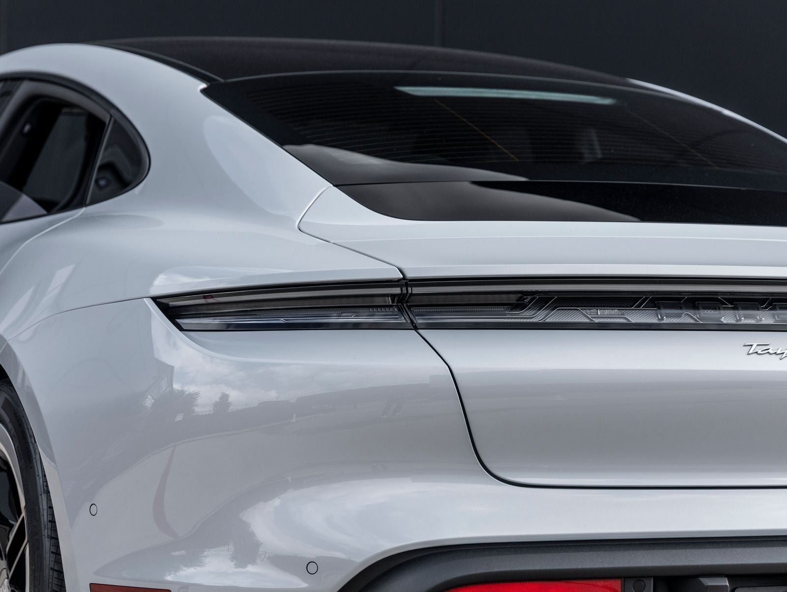 2026 Porsche Taycan 4