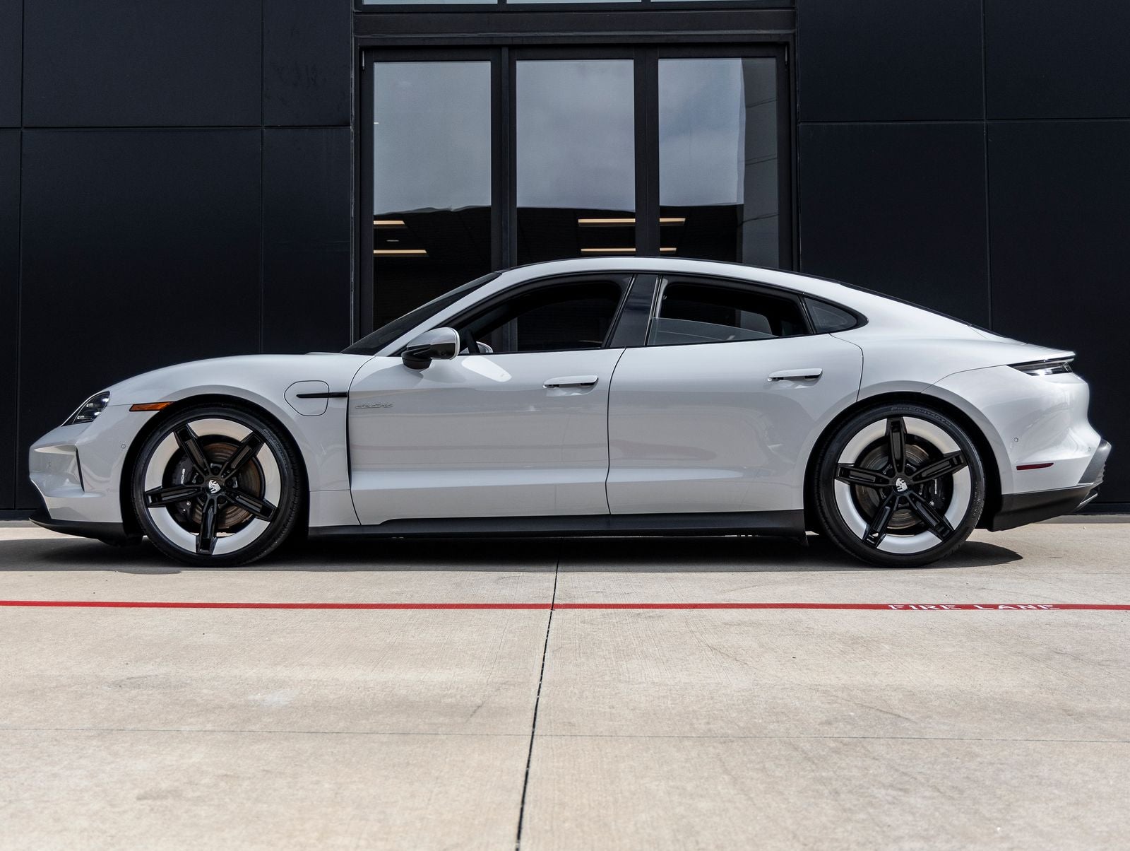 2026 Porsche Taycan 4