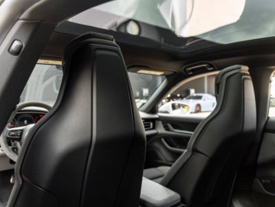 2026 Porsche Taycan 4