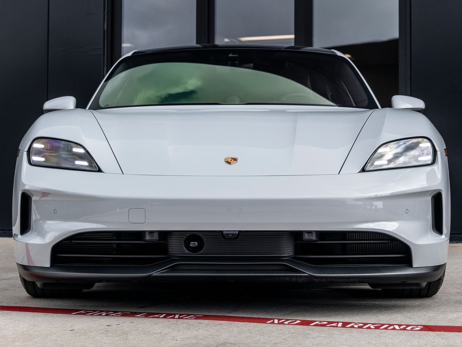 2026 Porsche Taycan 4