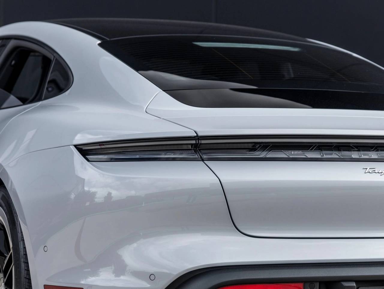 2026 Porsche Taycan 4