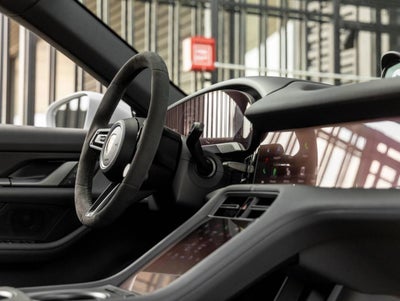 2026 Porsche Taycan 4