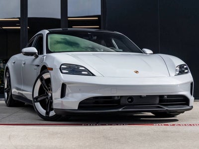 2026 Porsche Taycan 4