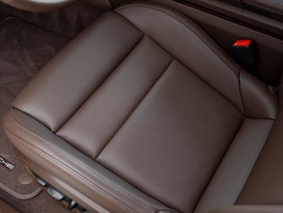 2026 Porsche Taycan 4
