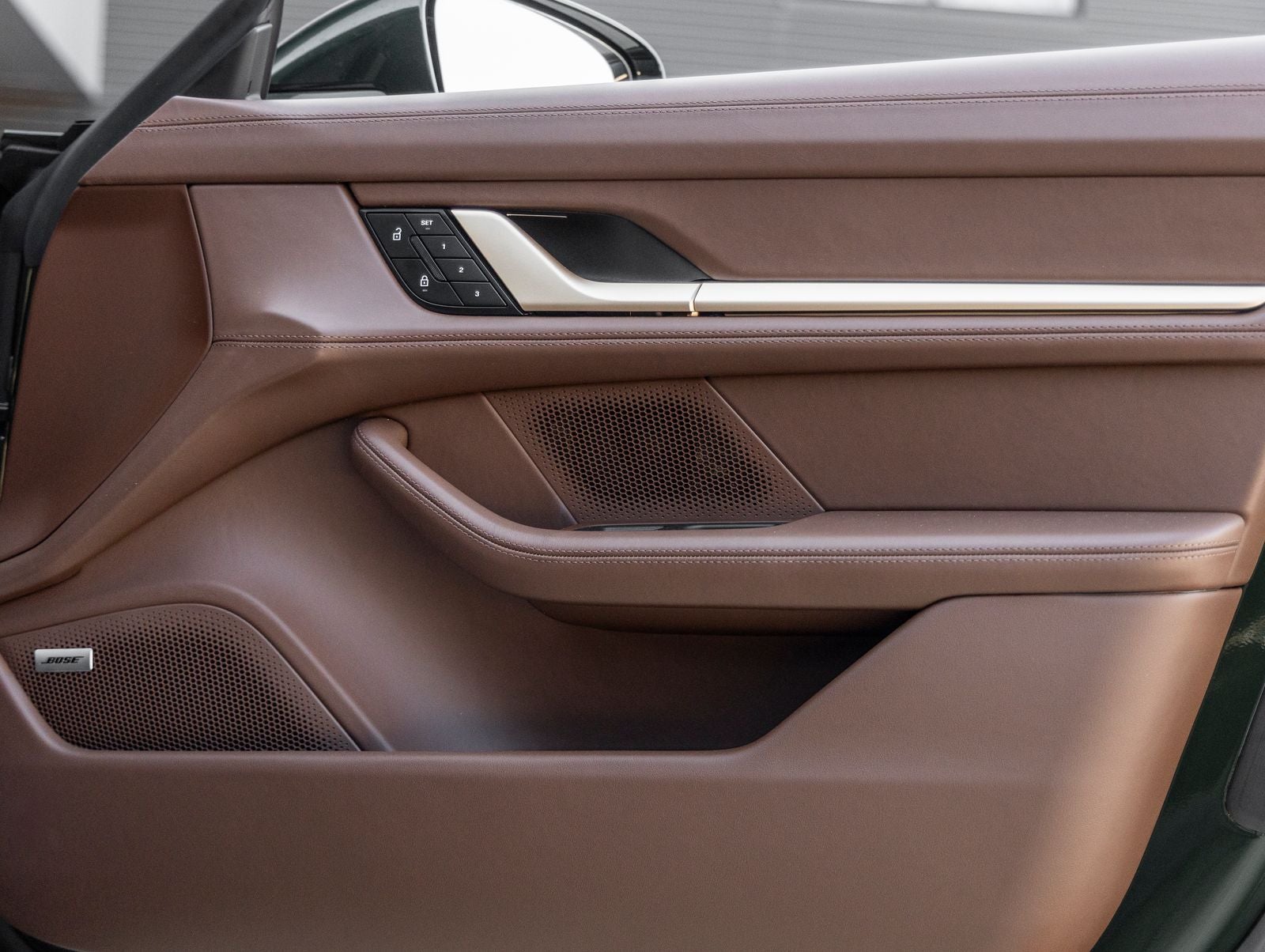 2026 Porsche Taycan 4