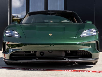 2026 Porsche Taycan 4