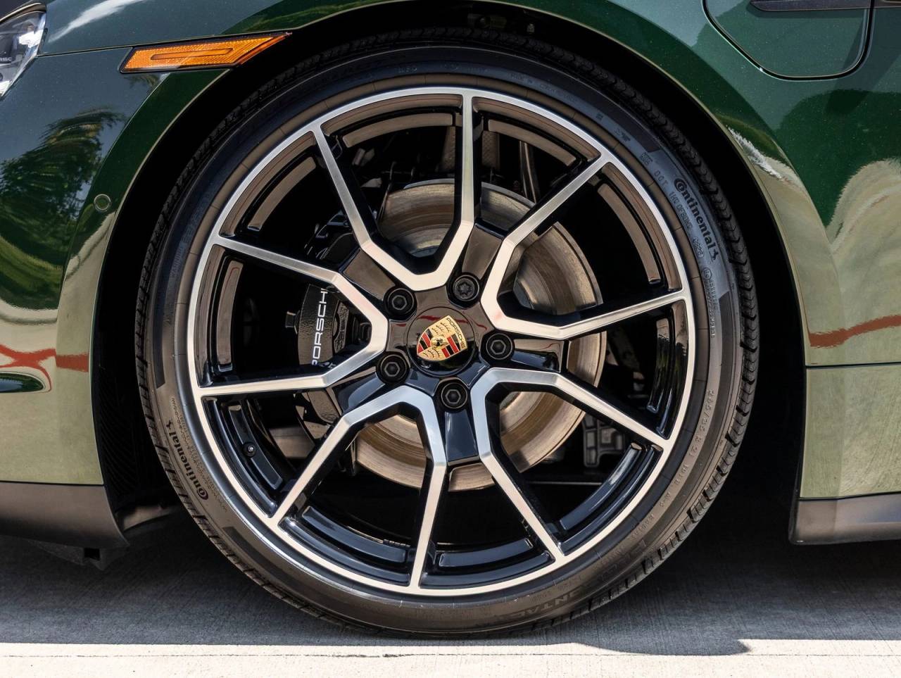 2026 Porsche Taycan 4