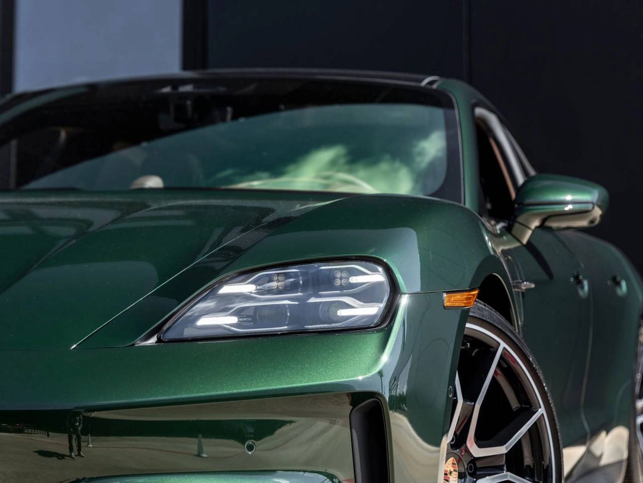 2026 Porsche Taycan 4