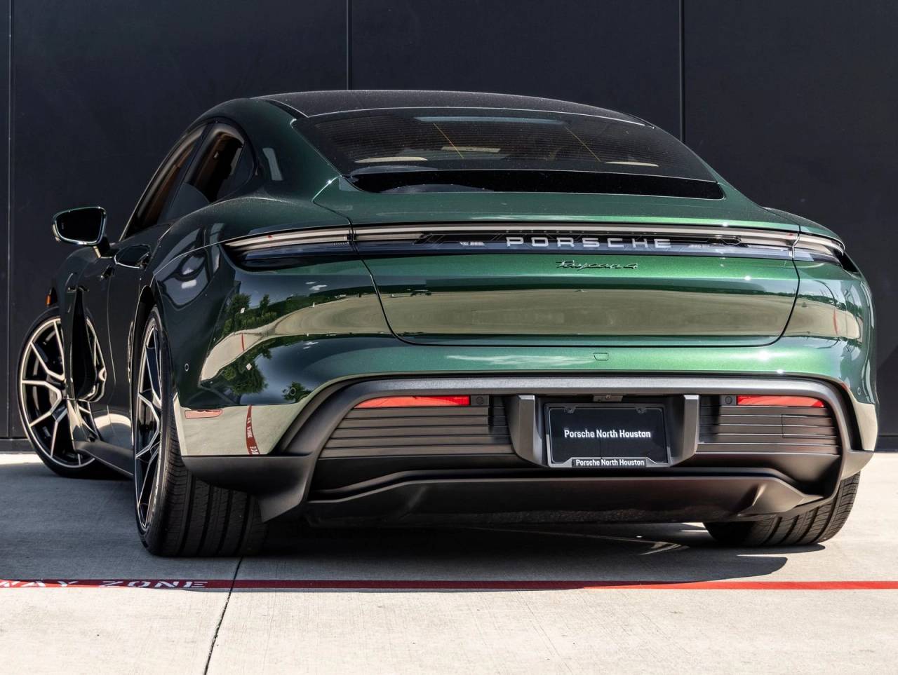 2026 Porsche Taycan 4