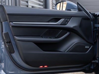 2026 Porsche Taycan 4 Taycan 4