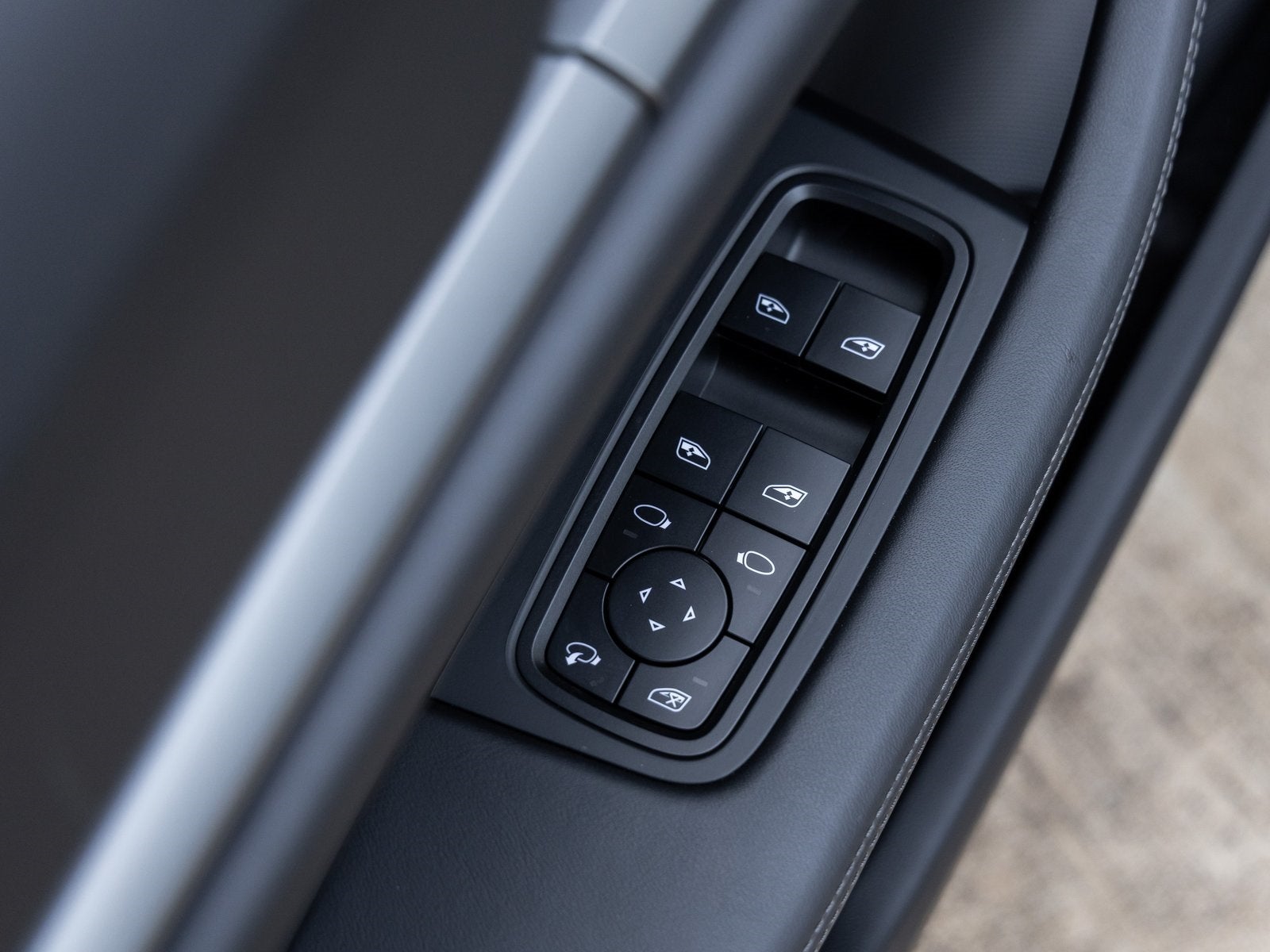 2026 Porsche Taycan 4 Taycan 4