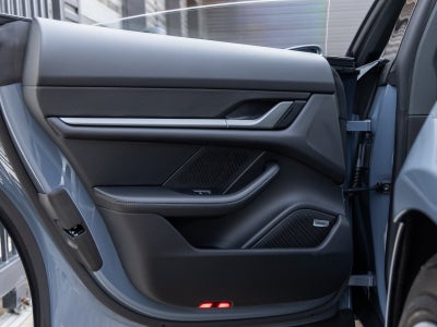 2026 Porsche Taycan 4 Taycan 4