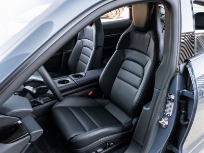 2026 Porsche Taycan 4 Taycan 4