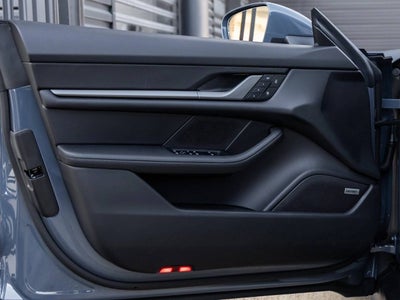 2026 Porsche Taycan 4 Taycan 4