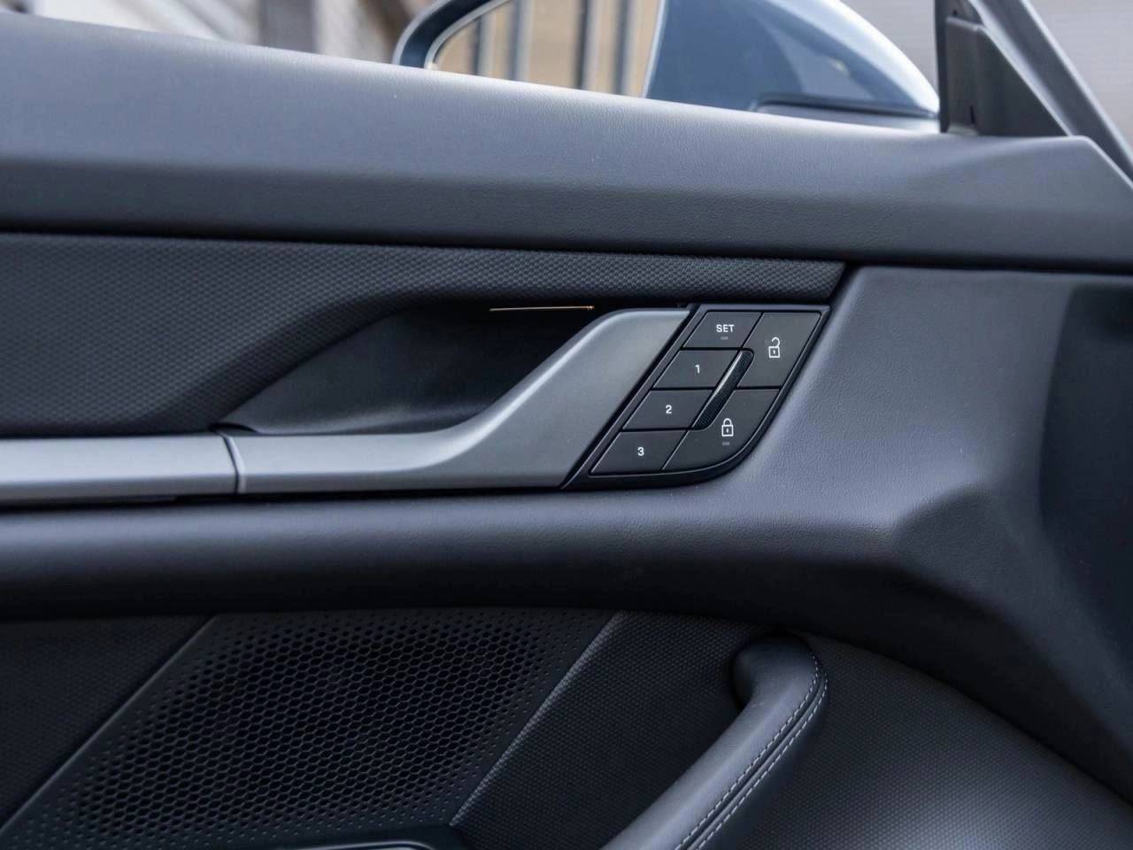 2026 Porsche Taycan 4 Taycan 4