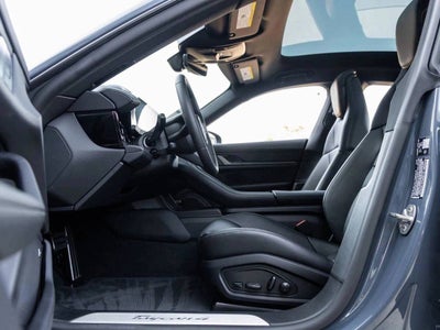 2026 Porsche Taycan 4 Taycan 4