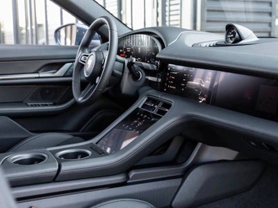 2026 Porsche Taycan 4 Taycan 4