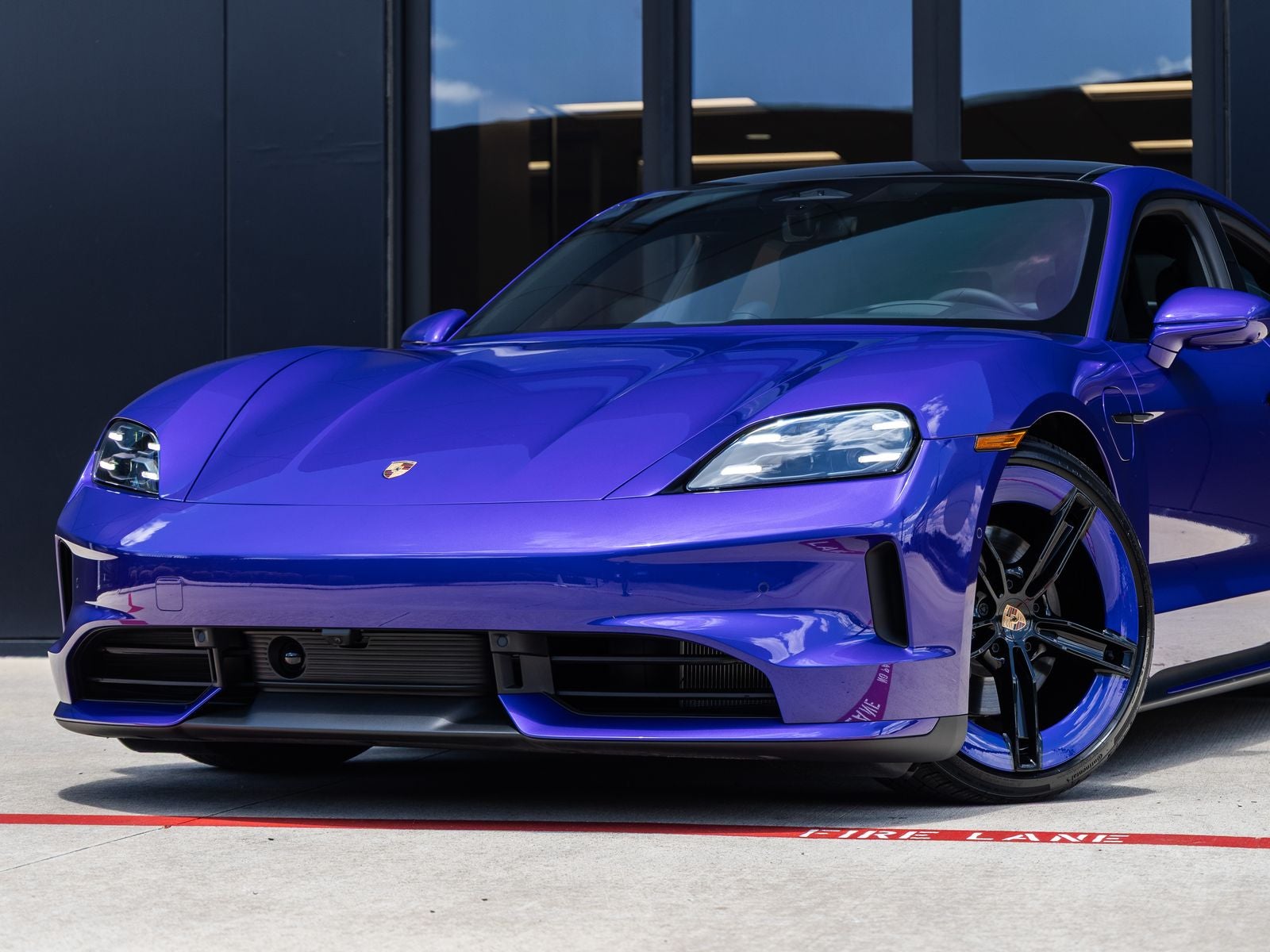 2026 Porsche Taycan Black Edition